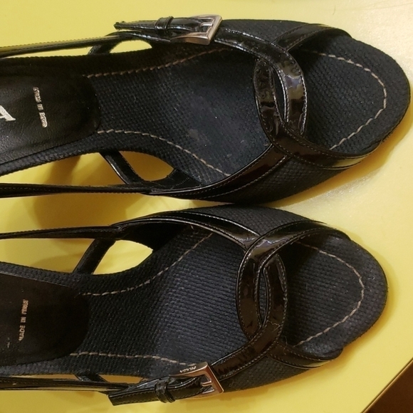 Prada OPEN TOE black heels. Size 40 - Picture 11 of 14
